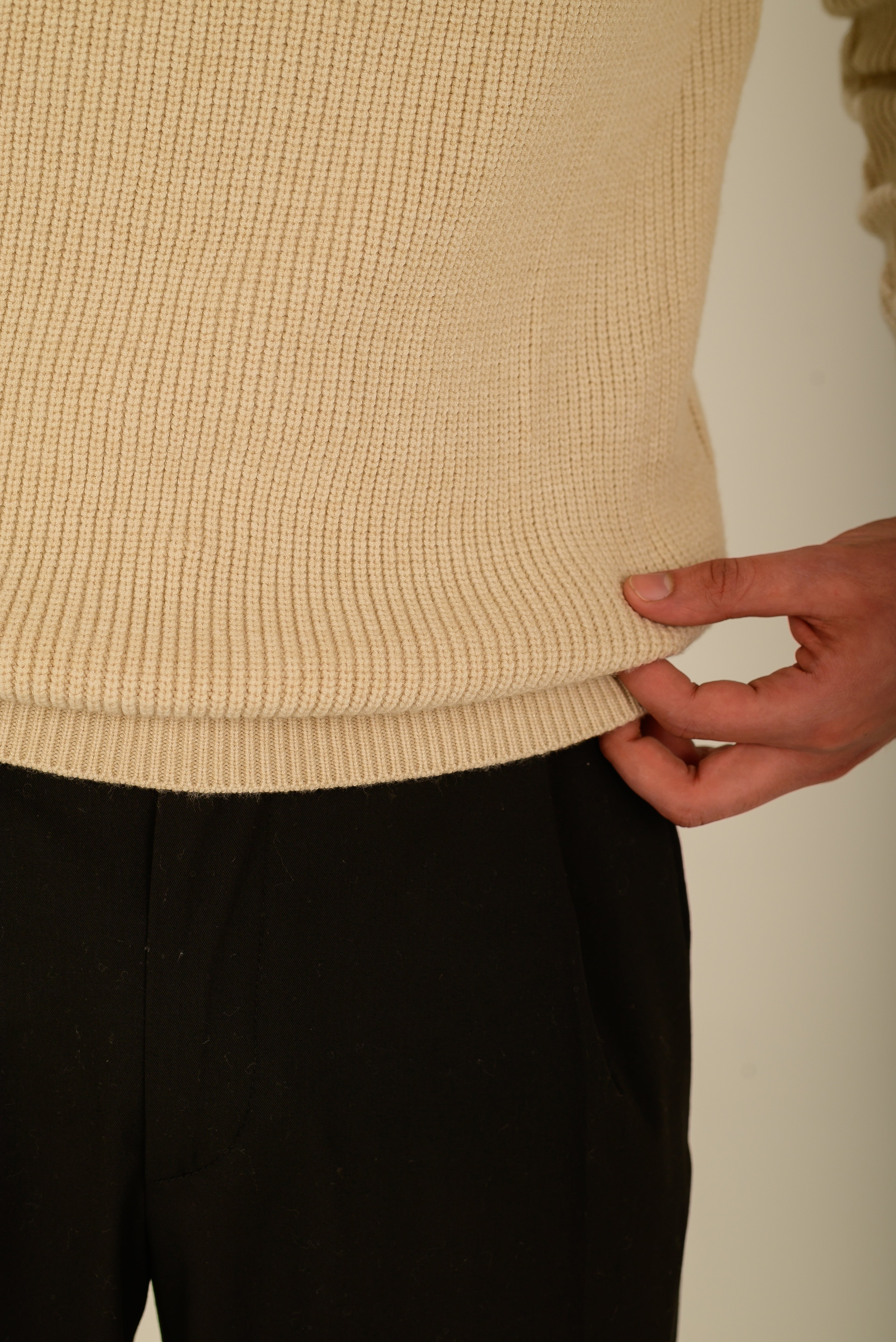 Ribbed Sweater – Beige