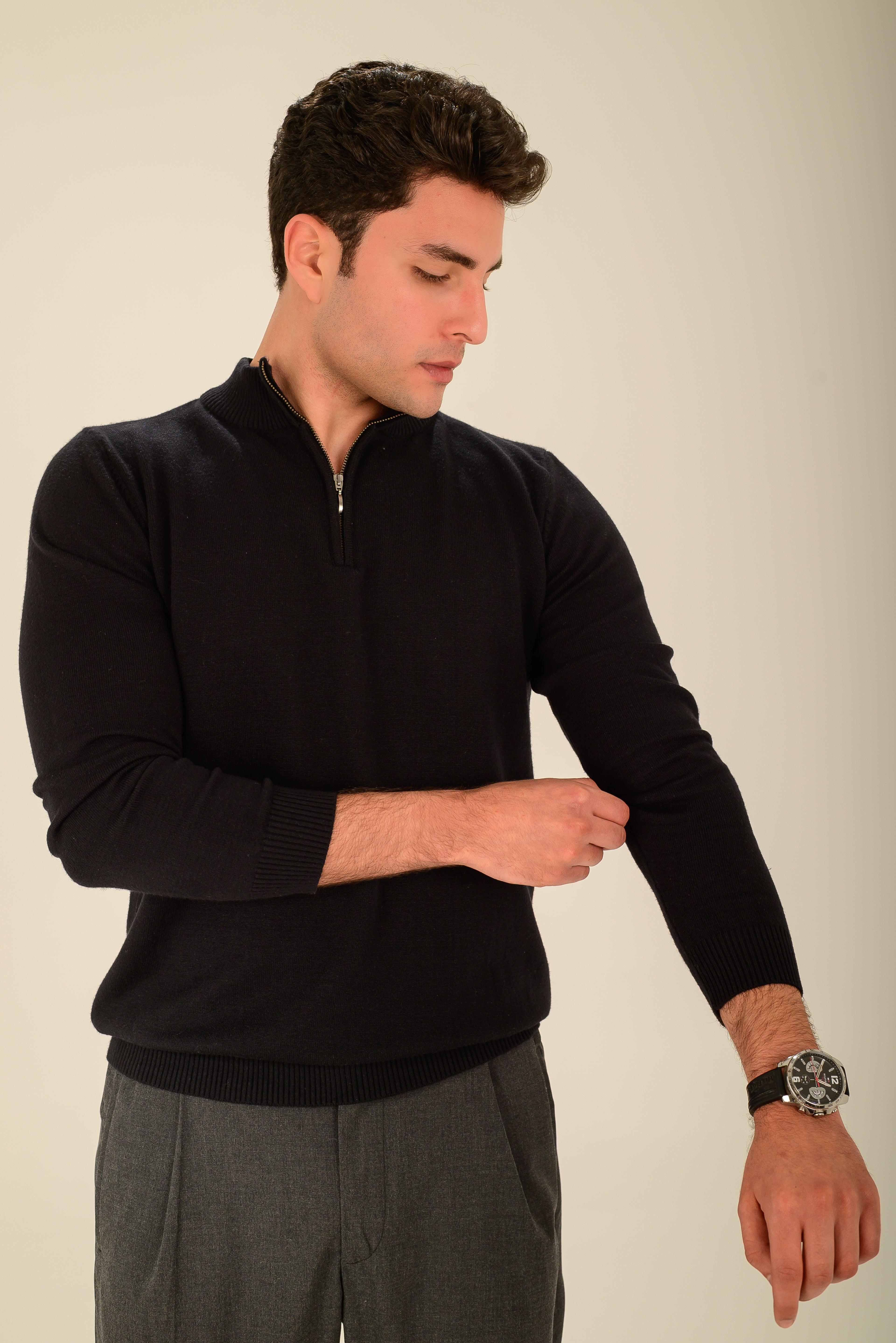 Quarter Half-Zip - Black