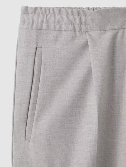 Relaxed-Fit Pleated Tapered Trousers